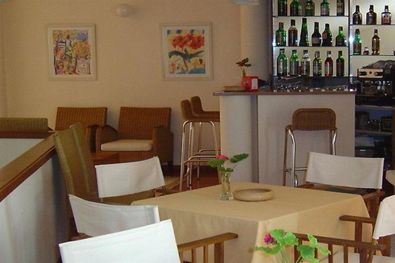 Apartamentos Turisticos Pinhal Da Foz เอสโปเซนเด ภายนอก รูปภาพ